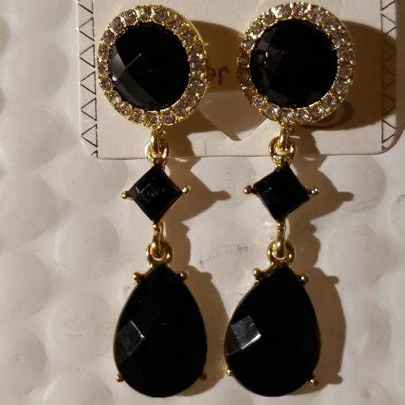 BLACK EARRINGS - Picture 2 of 4